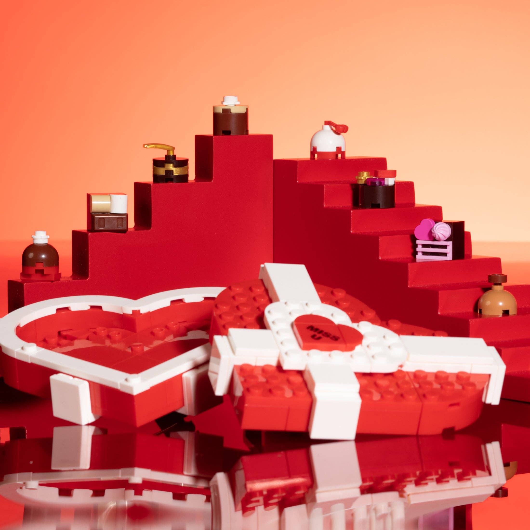 Valentine's Box of Chocolates Display Brick Building Set