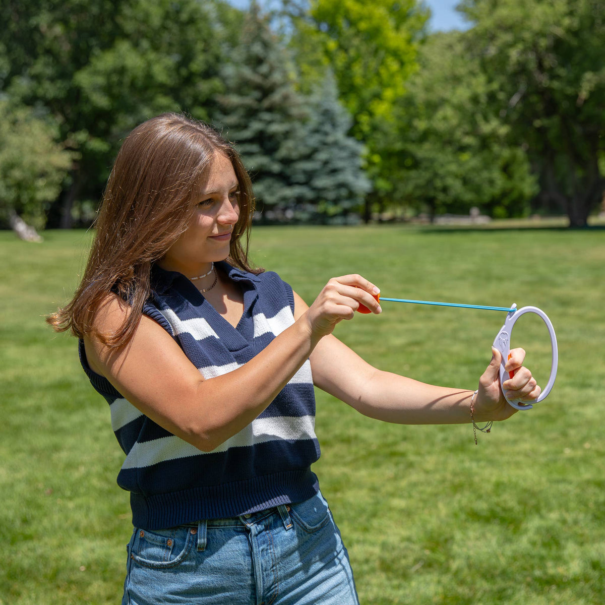 Djubi Dartball - Test your accuracy!