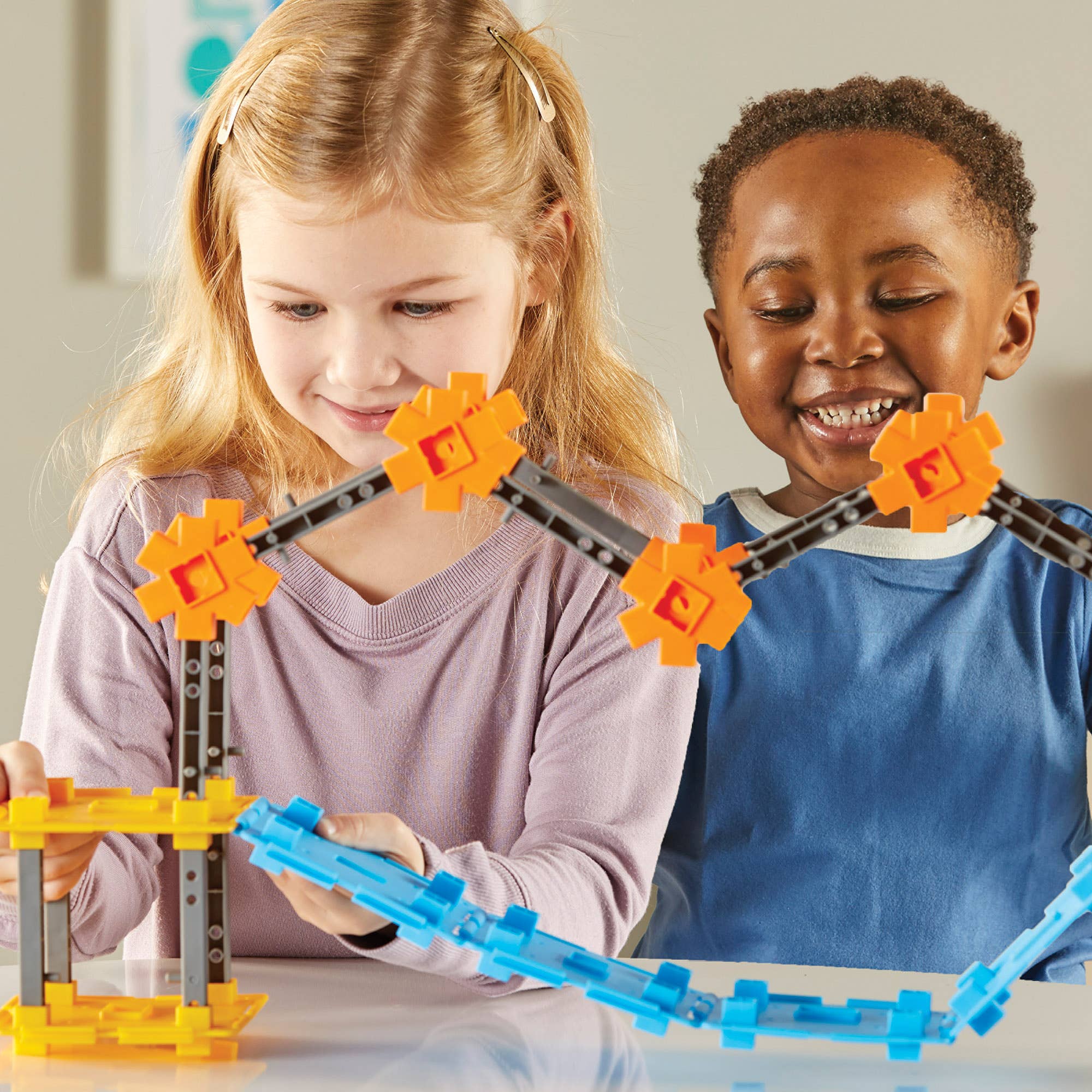 STEM Explorers™ Bridge Builders Classroom Set