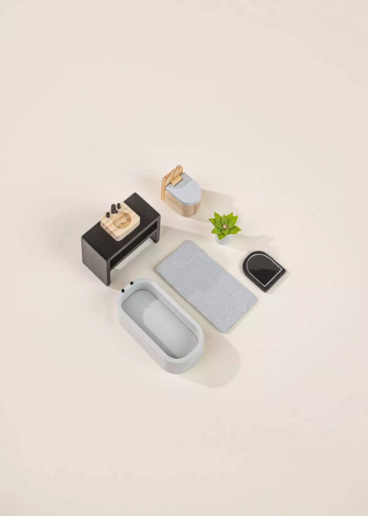 Wooden Doll House Bathroom Furniture (6pcs)