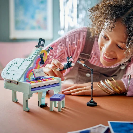 LEGO® Creator 3 in 1 Music Decor Piano with Cat (31392)