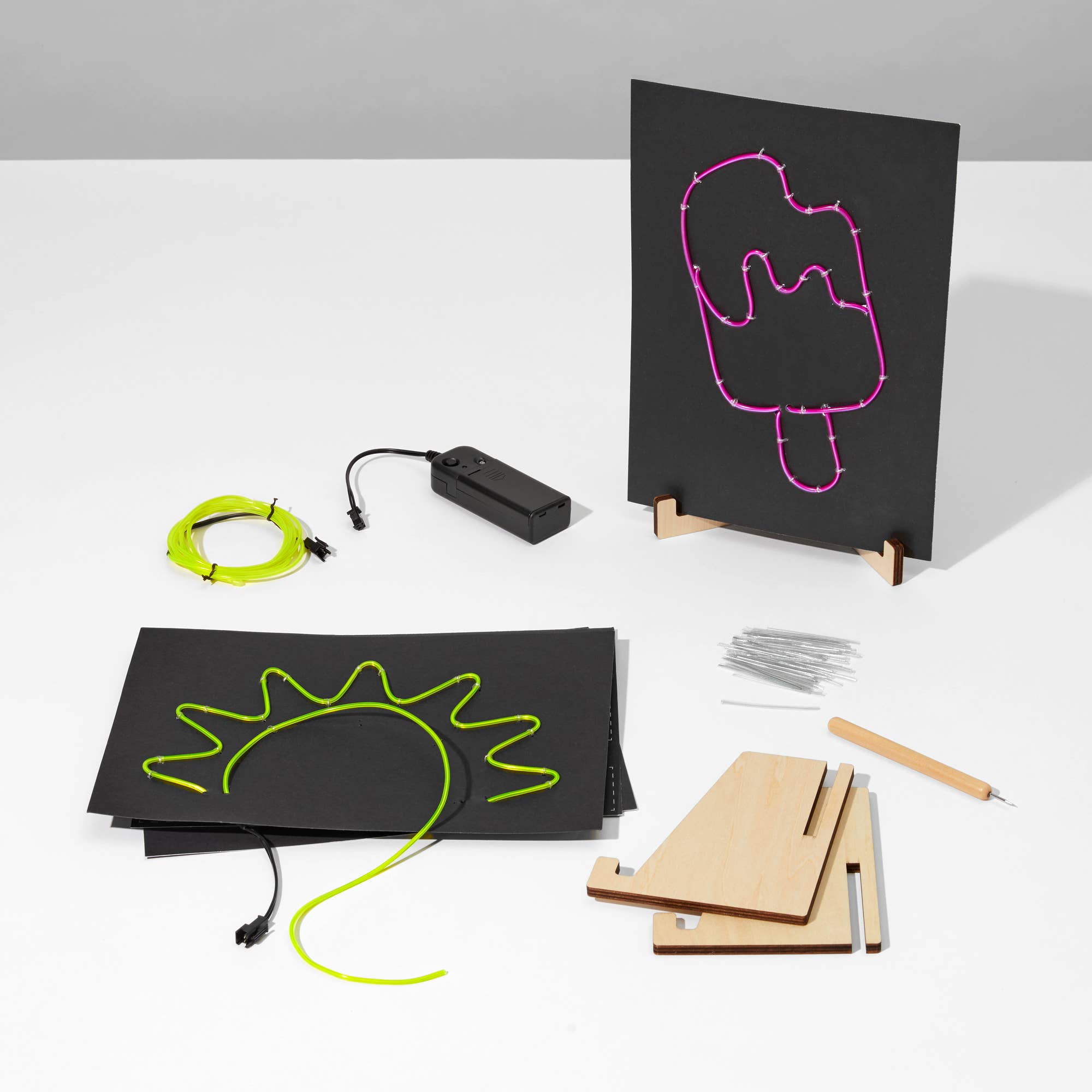 Light-Up Wire Art - DIY Neon Sign Craft Kit