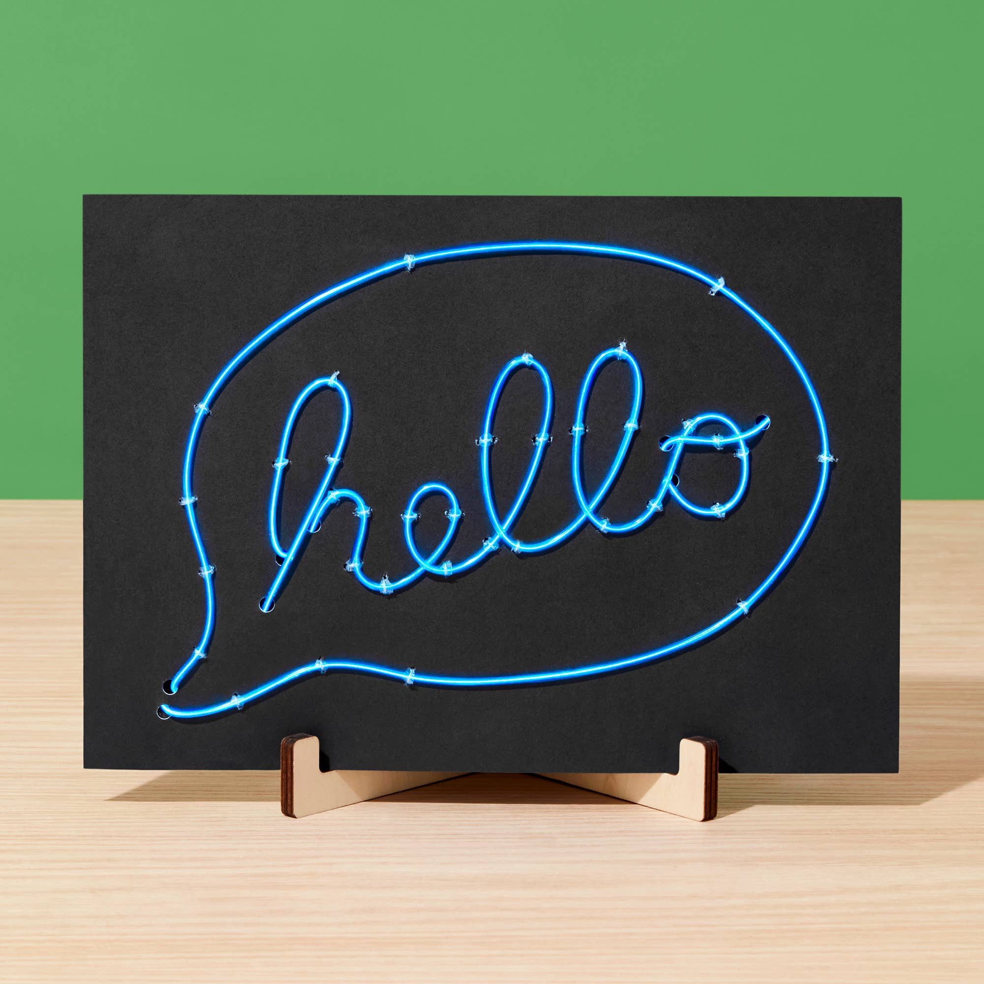 Light-Up Wire Art - DIY Neon Sign Craft Kit