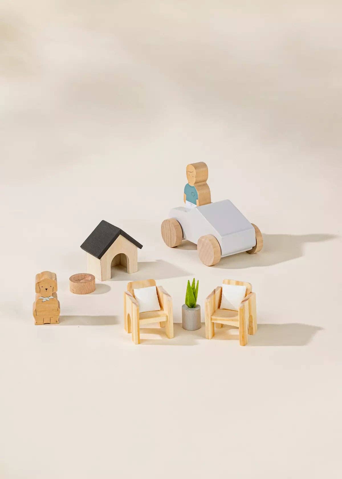 Wooden Doll House Outdoor Furniture (8pcs)