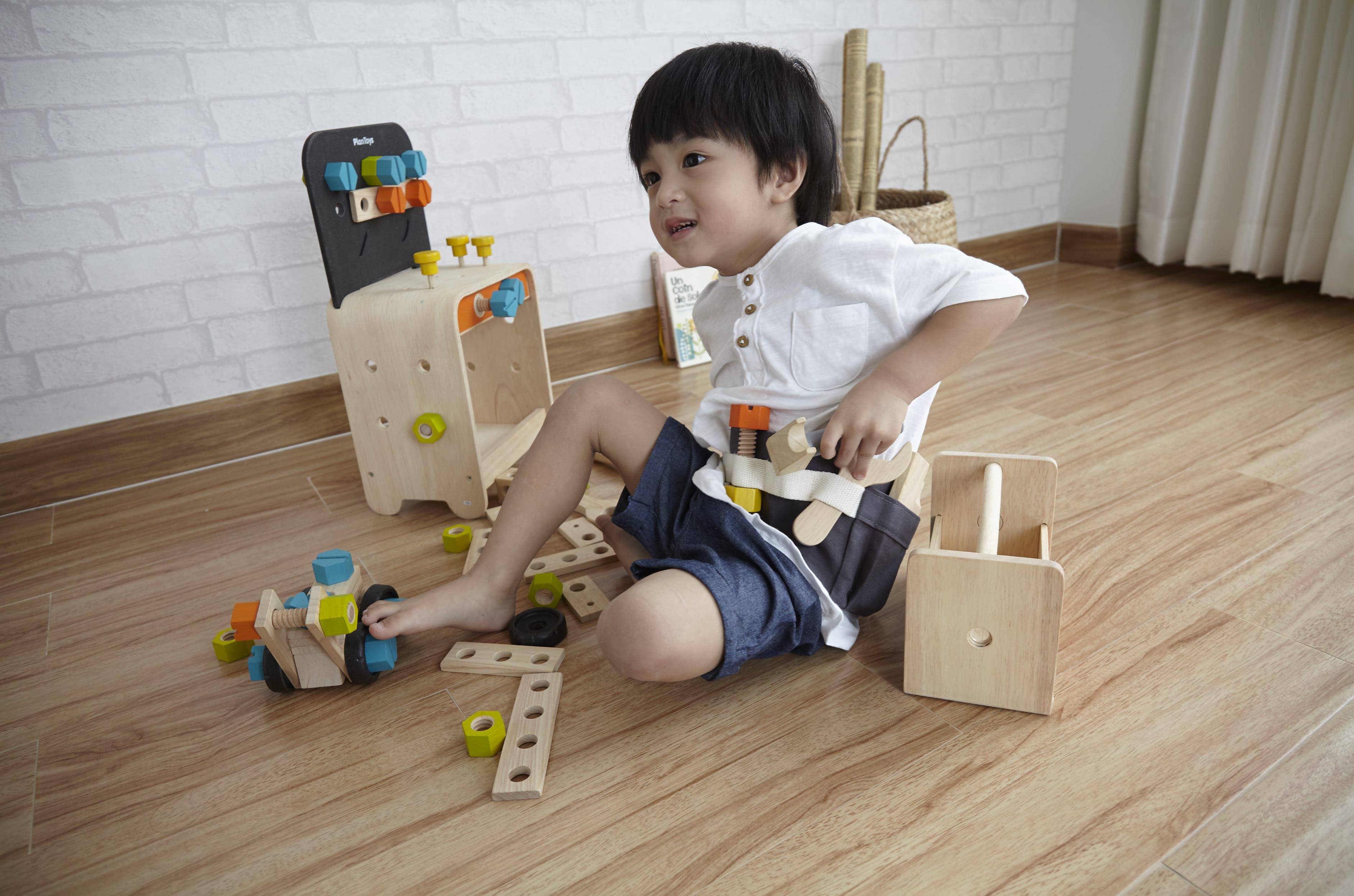 Construction Set - 40-piece with 2-in-1 tool