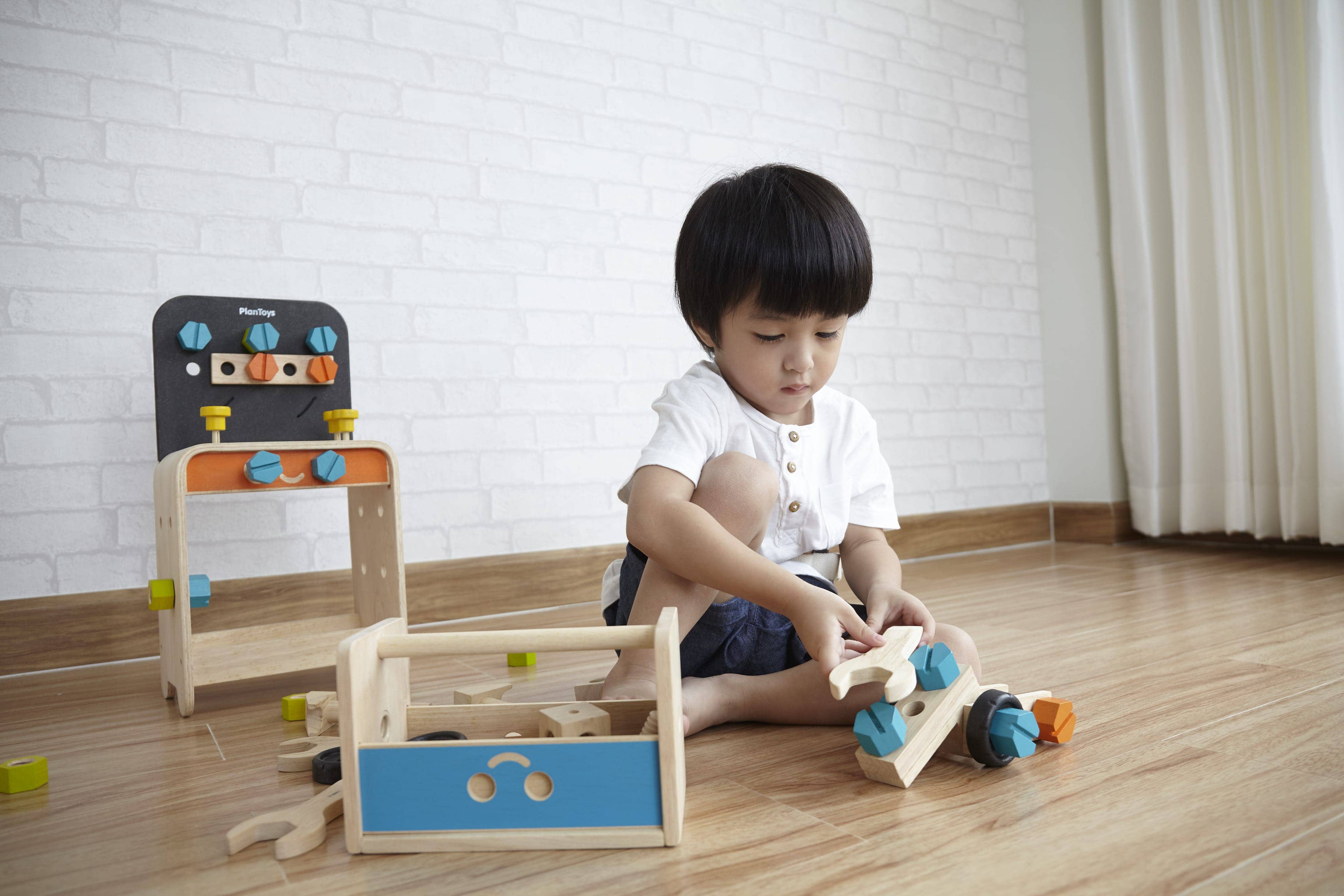 Construction Set - 40-piece with 2-in-1 tool