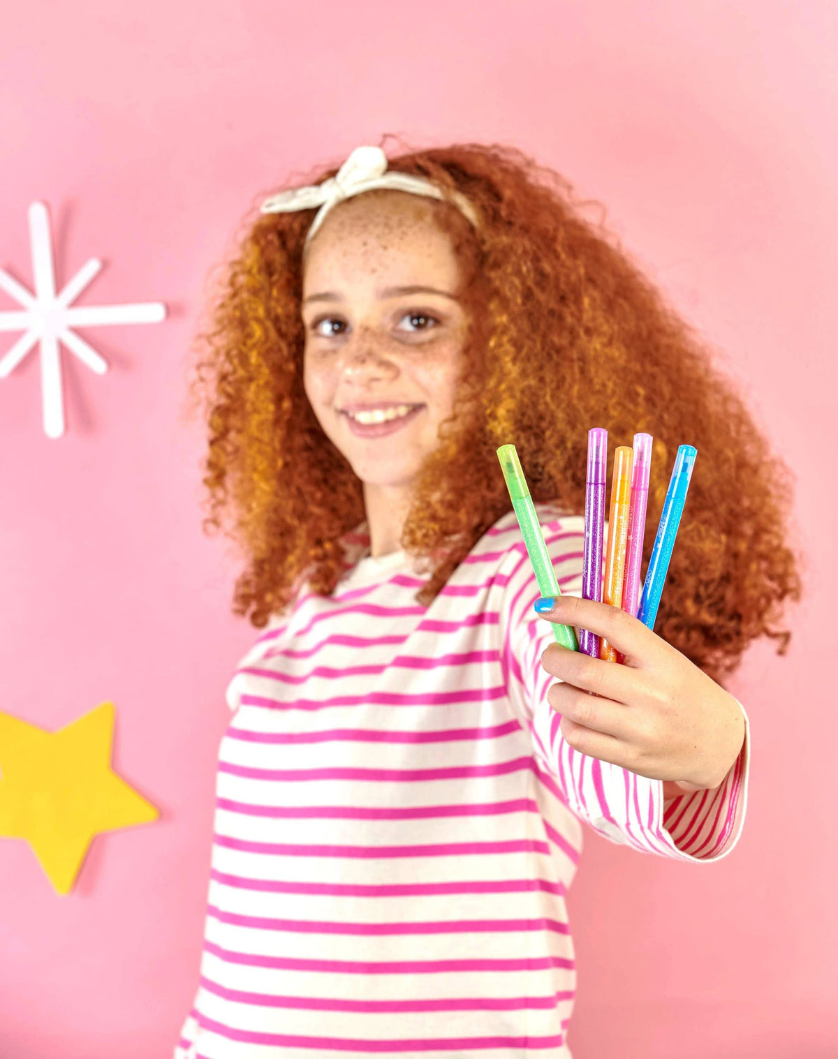 Switch-eroo!: Sparkle Glittery Color-Changing Markers (Set o