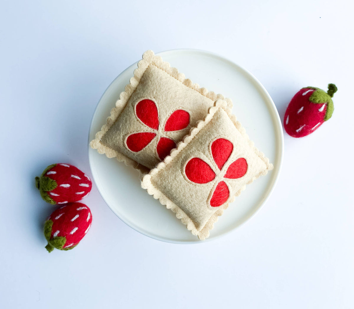 Felt Play Food: Hand Pies