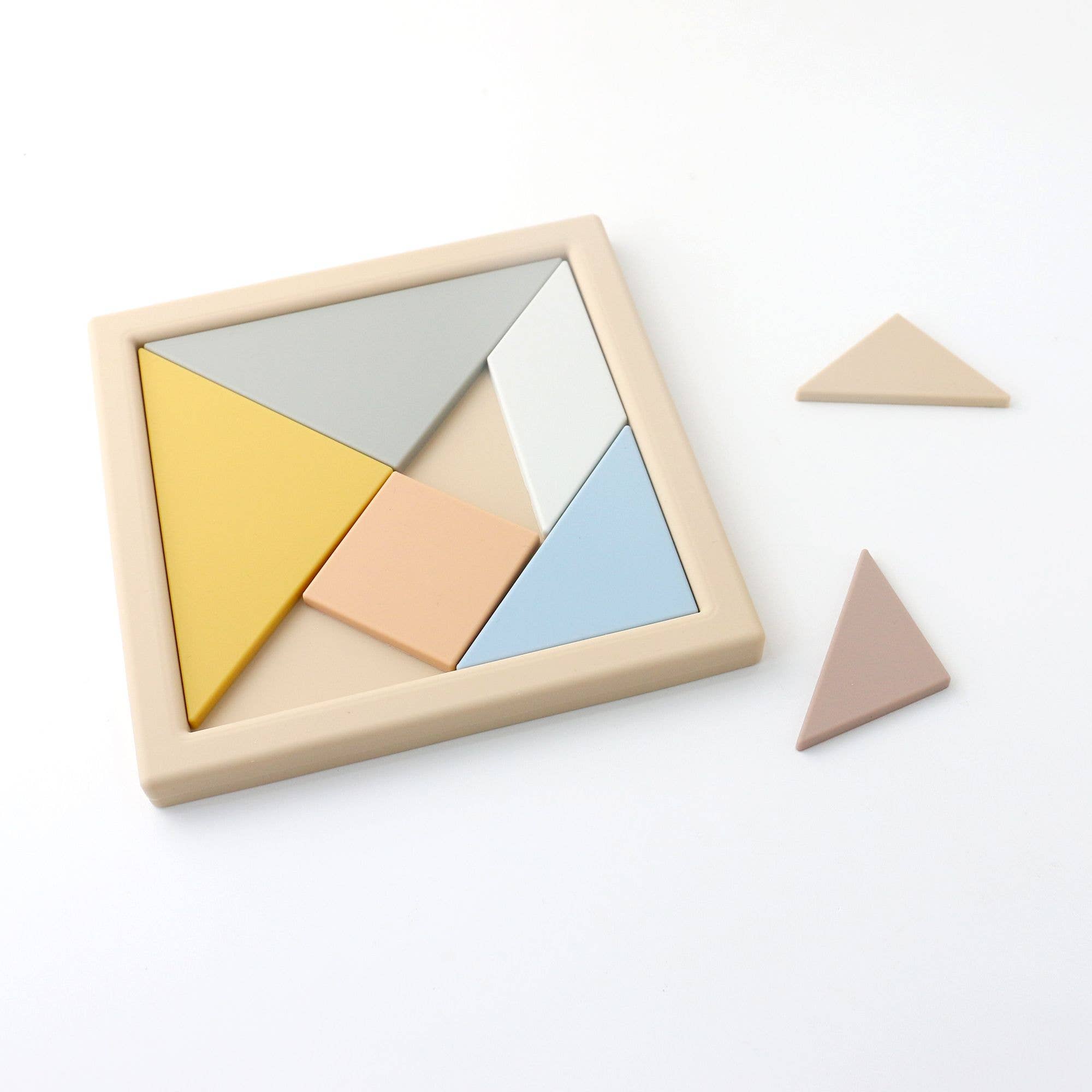 Silicone Tangram Puzzle Board – Montessori Shape & Logic Toy