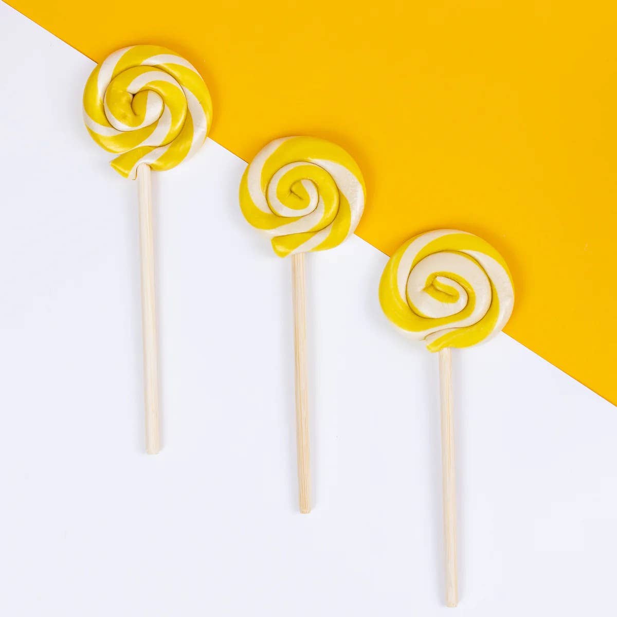 Organic Handmade Lollipop - Lemon - 1 oz