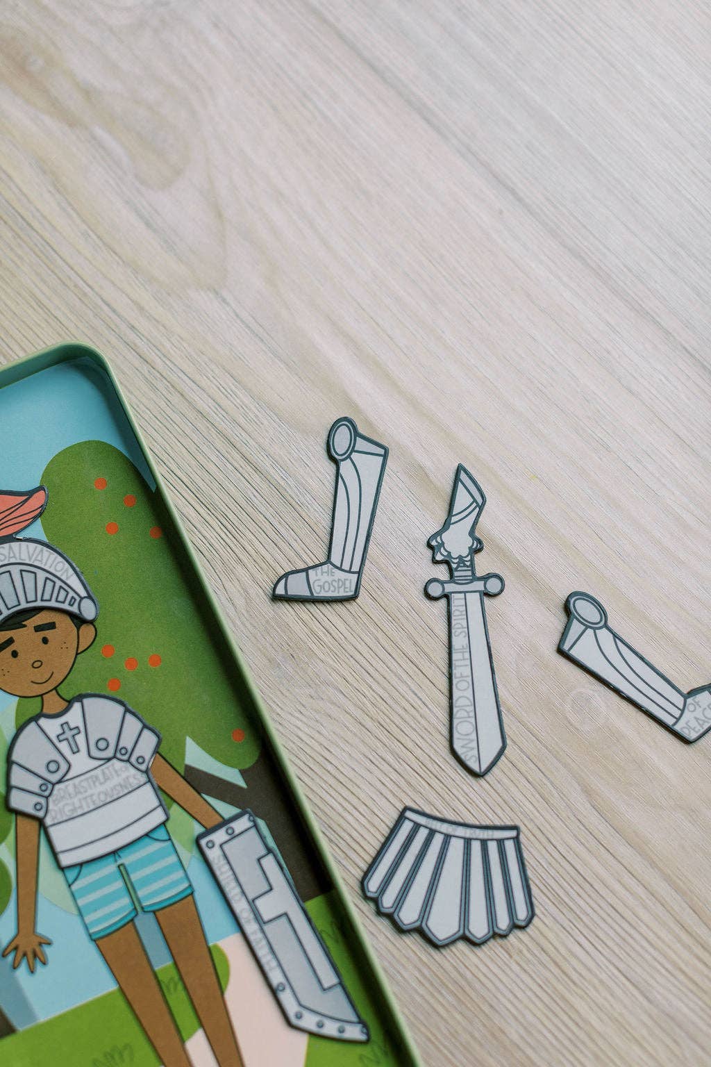 Armor of God Dress-Me Magnetic Tin