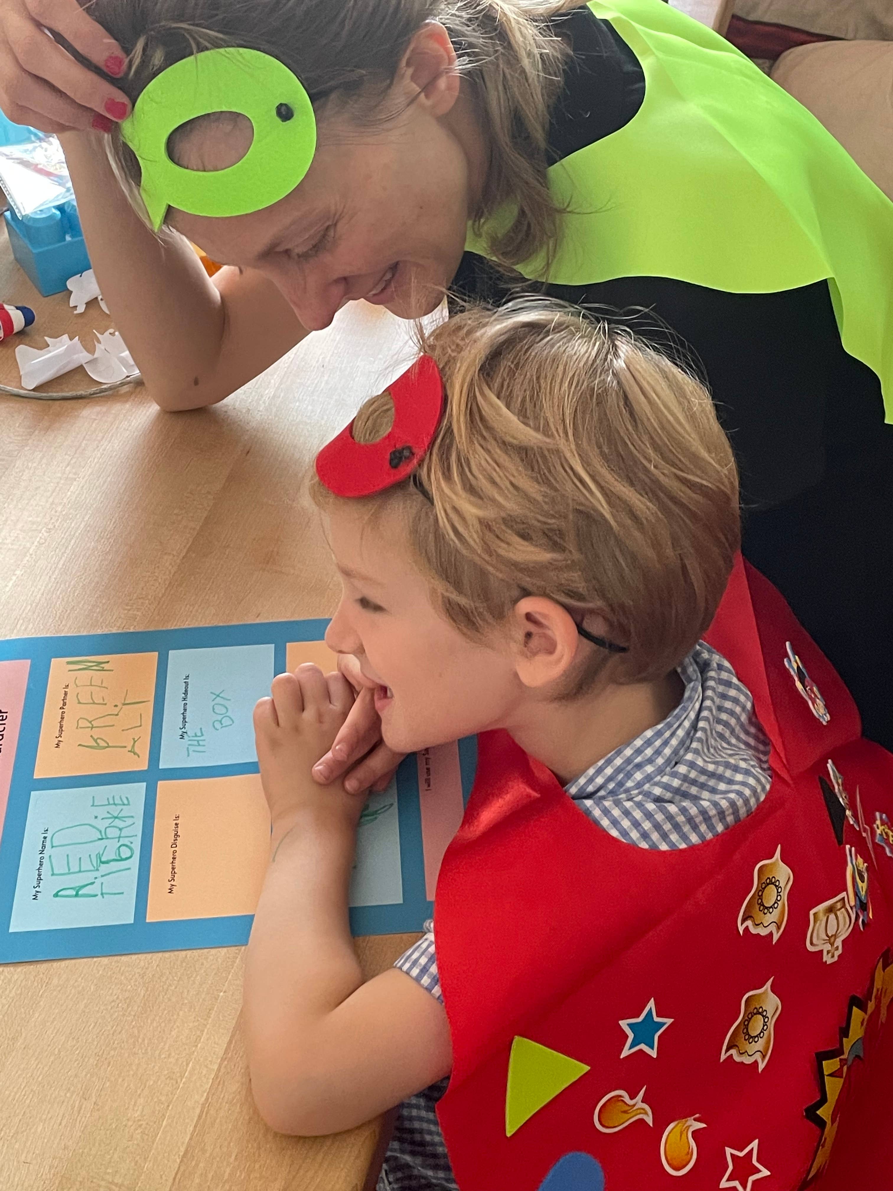 Littles Imaginative Play- Superhero Instruction Manual